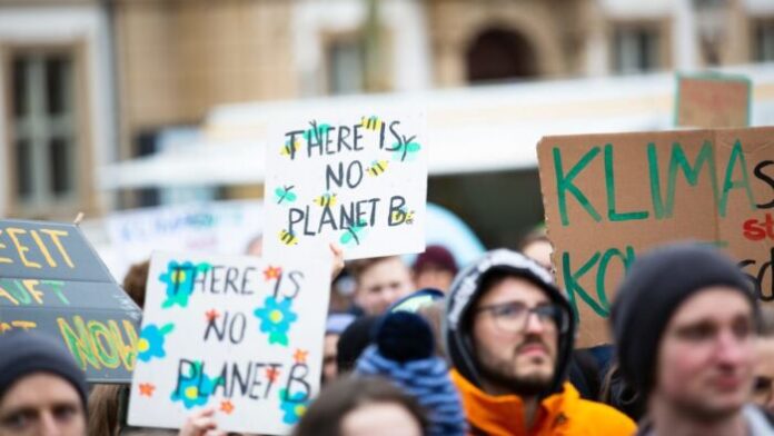 cropped-clima-proteste.jpg
