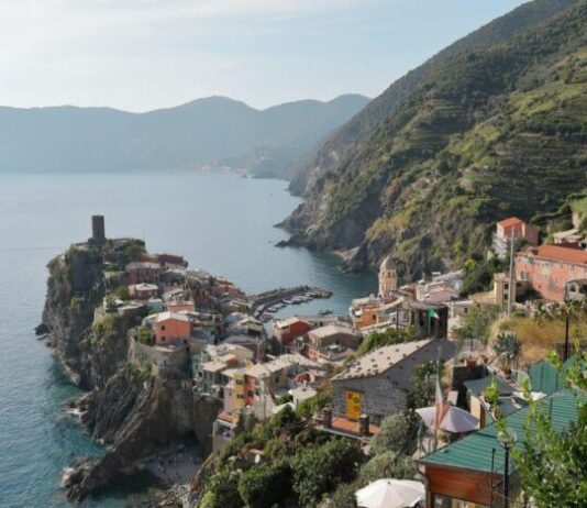 Safe paths: Liguria launches the handbook for hikers and non-hikers