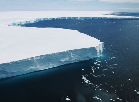 Antarctica: A68, the largest iceberg in the world, melts away